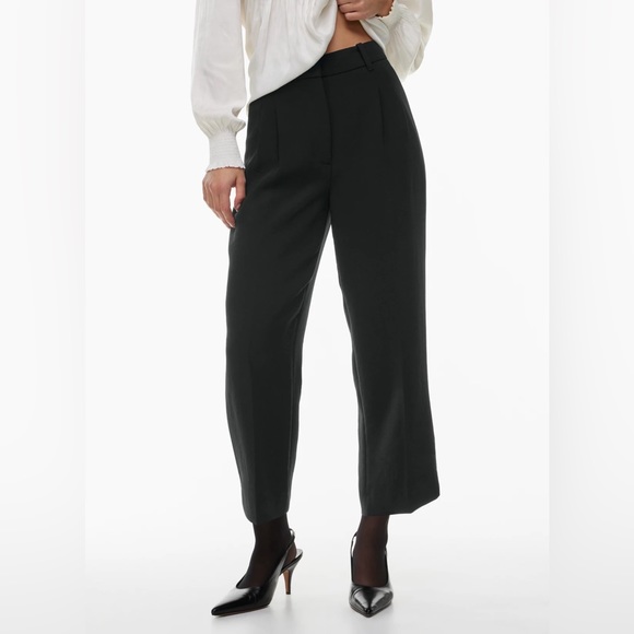 Effortless cropped pants Aritzia - Picture 1 of 6